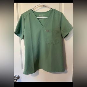 Size S Green Figs Scrubs
